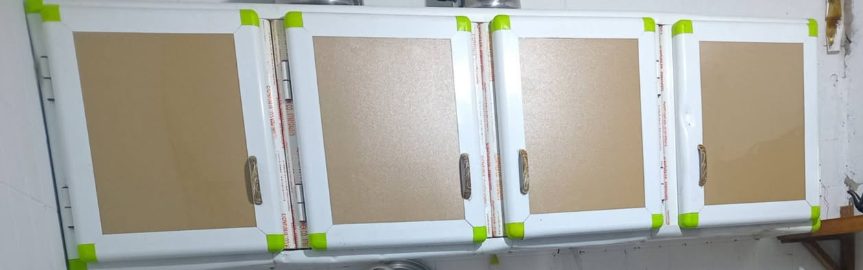 بوفيه قياس متر و 80 سعره 150

ميز مرايه سعره 70

كاونتر قياس ملحق مترتين سنكي متر سعره 150
 برده سعره 40
 
مكانه كوفه النجف, العراق


**إذا كنت صاحب هذا الإعلان وتريد حذفه لأي سبب، رجاءا أرسل رسالة إلى الدعم الفني**