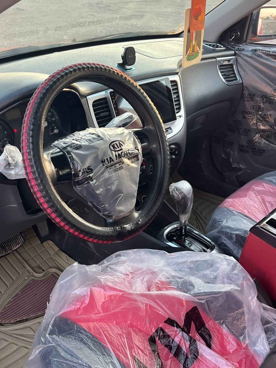 كيا ريو 2007رقم انبار انكليزي مكينه وكير شرط كفاله مكينه 1600حداديه 90بل 100تخم تأير جديد بشرط تراي وين تريد نقصها تبريد فجاه طفه درايم شفت ايسر بي طكطه سياره بيها 3قطع صبغ بس اني ابيع حزام بنيد وقماره وجنطه مامصبوغات سياره مكفوله من دواخل سعر ٧٣ وبيها مجال   مكان السياره ابو غريب خان ضاري ***********     ***********
