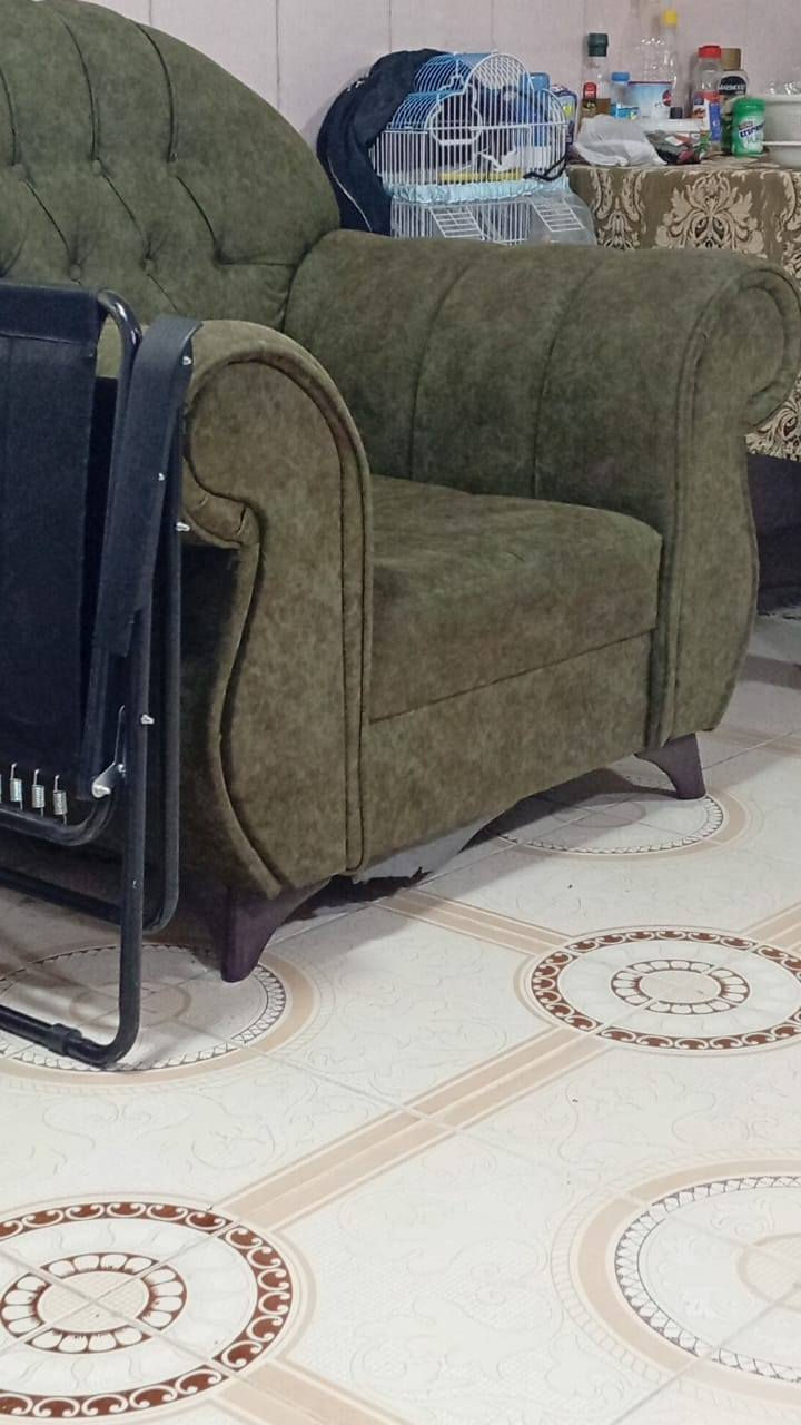 مرحبا اريد ابيع هي الاغراض بالسرعه القصوى موجوده ببختياري قنفات ثلاثية ومفردتين يشيل اوزان 5 نفرات وكونتر نظيف السعر كلهم 100 الف


**إذا كنت صاحب هذا الإعلان وتريد حذفه لأي سبب، رجاءا أرسل رسالة إلى الدعم الفني**