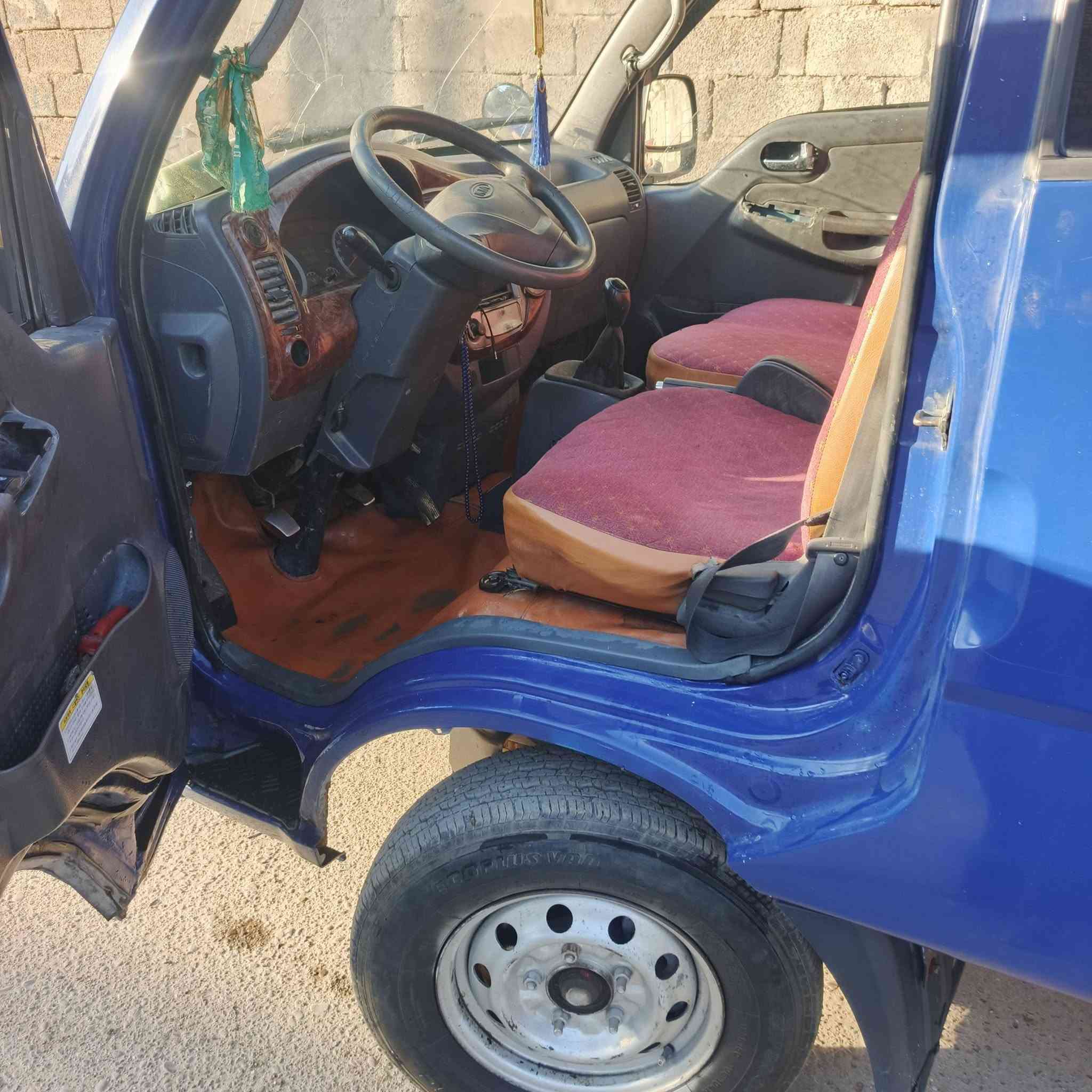 سلام عليكم كيه قرد مديل ٢٠٠٧ مكين جديد سنوي ٢٠٢٧ شرط تحول مكان مدين الصدر سعر ٩٠ وبي مجال ***********

