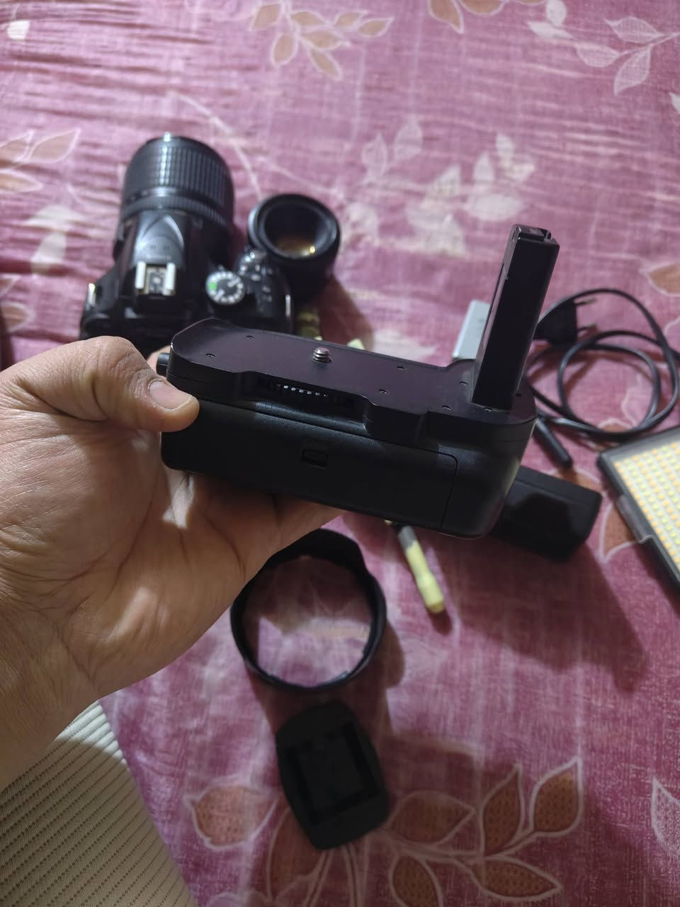 نيكون D5200 سعر 500 بيهة مجال
*********** واتساب
