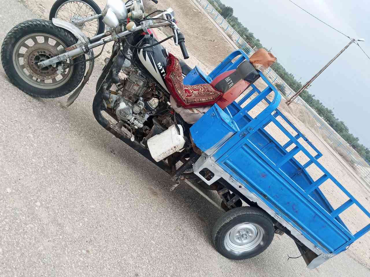 السلام عليكم ستوته البيع مديل 15 مراوس هم عادي كهربايات شغاله تايرات نضيفه اكسن جمره مقفل مكينه 15 مو كلش نضيفه شوفت عينك شاصي مكفول حصيرته تعبتنه شويه مكان غماس السعر 650 وبيه مجال هاذه رقمي التواصل ***********
