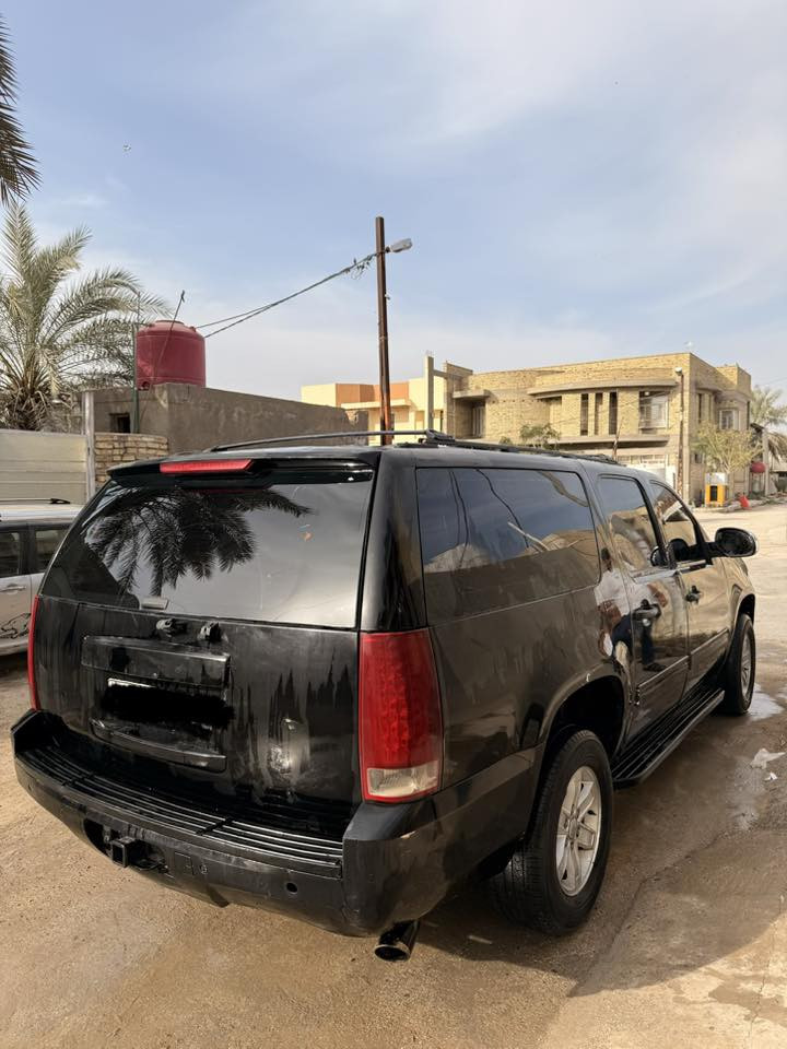 جمسي 2013 ادوات فول ماعده الفتحه
بدون كصه مصبوغه للجماليه
لون الأصل اسود
ترهم بيع او مراوس حسب القناعة
السعر 85 وبيها مجال 
*********** 
فقط واتساب
