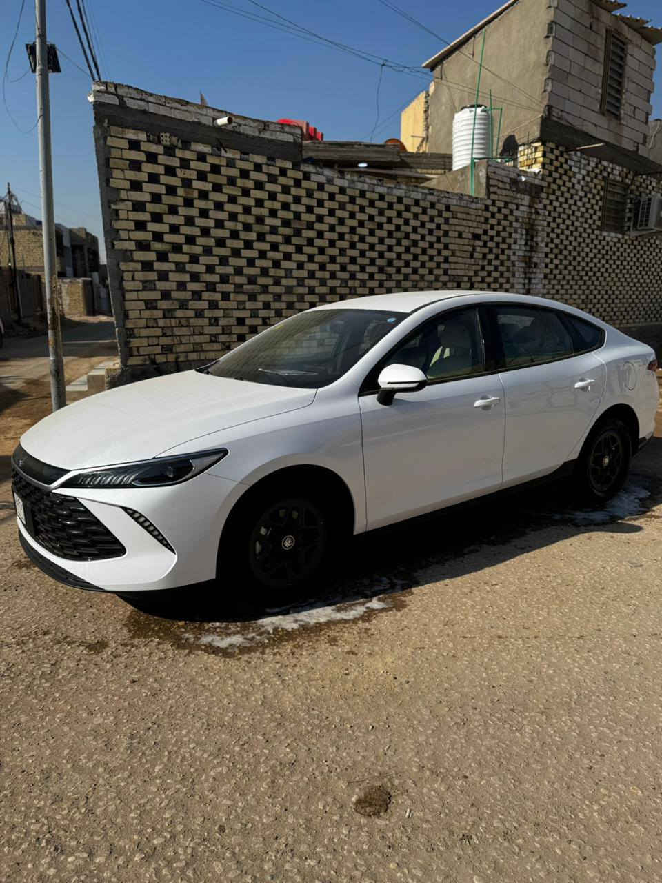 سلام عليكم 
بي واي دي كن بلص 
موديل 2025
ماشي 2000بعده بدهن شركه 
مامرقمه اي محافظه ترقم
مكفواله كفاله عامه 
داخل ابيض 
مكان النجف الاشرف الكوفه حي ميسان 
سعر 18.800بيه مجال بصيط مرواس بجن ايل
***********
