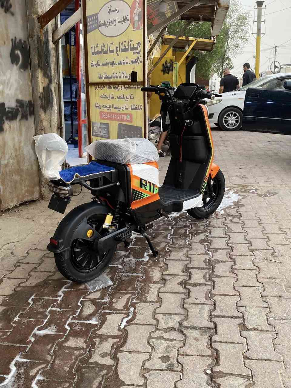 R11ونلي
🔋 بطاريات22
بصمه تشغيل +كارت 
كهربائيات كلهه شغاله
مكاني بصره جزائر ***********
