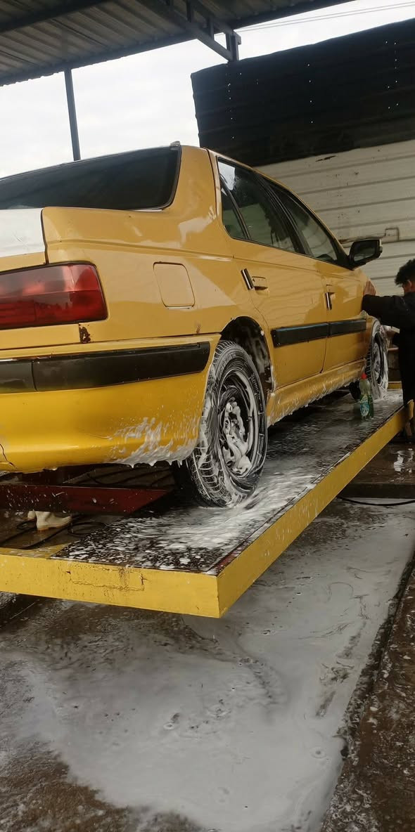 بيجو بارص موديل 2013 رقم سنويه جديد كير ومكينه فرنسي تدفئه تبريد سلف جديد صدرها جديد كهربائيات كله يشتغل السعر ٣٥ وبي مجال بصيط شرط تحويل رقم الهاتف *********** مكاني ديالئ خانقين
