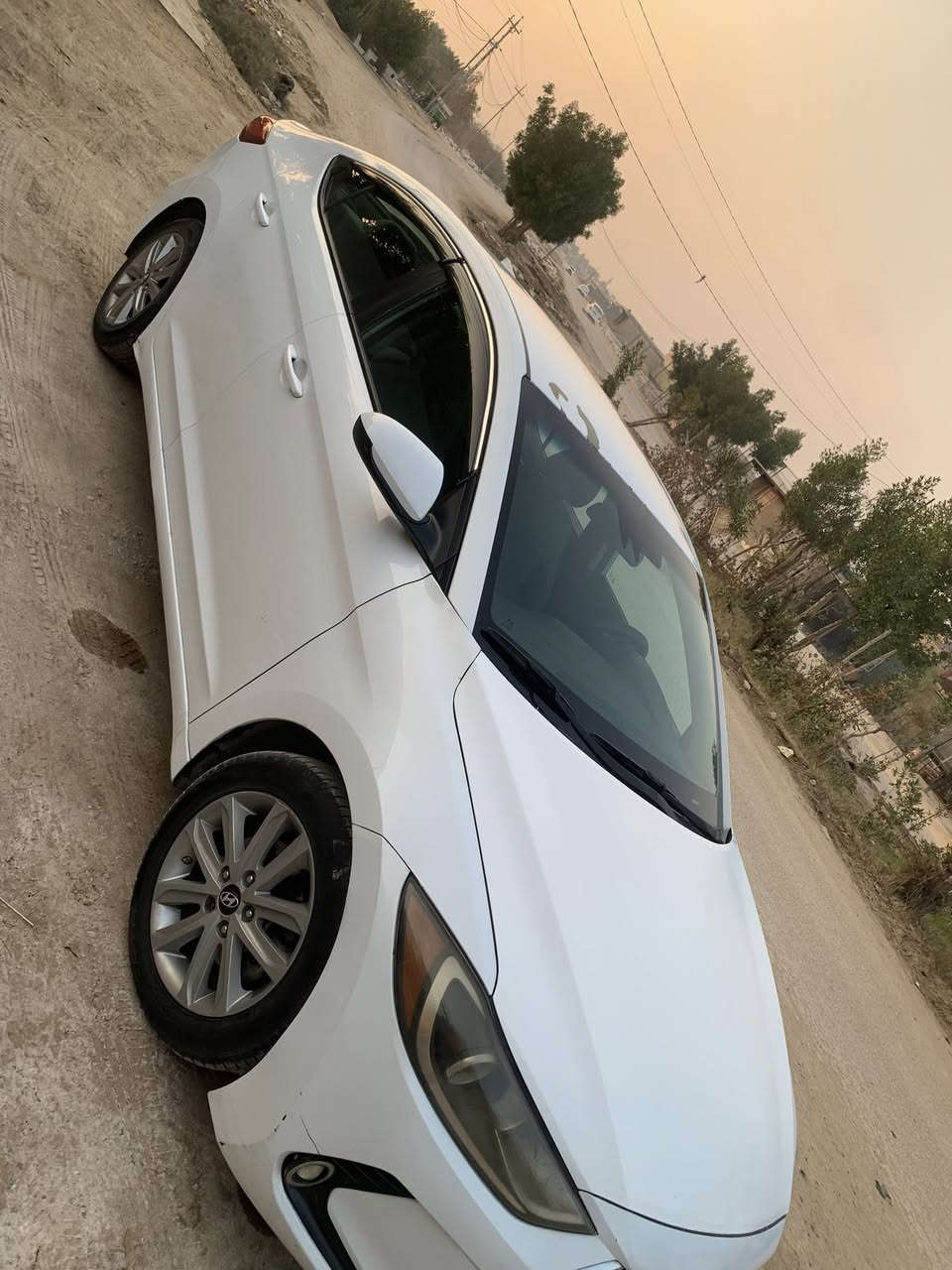 بيع مستعجل 
النترا وارد امريكي موديل 2017 
مكينة 2000
كير ومكينة مكفولات
حادثة موجود بصورة 
الباقي كله كلين فقط بنيد مبدل بدون ضرر داخلي  السيارة 
وكالة  
حدادية جديدة
تايرات تخم كامل جديد 
تبريد  شغال 
مابيه اي نقص   
رقم الواتساب
***********
