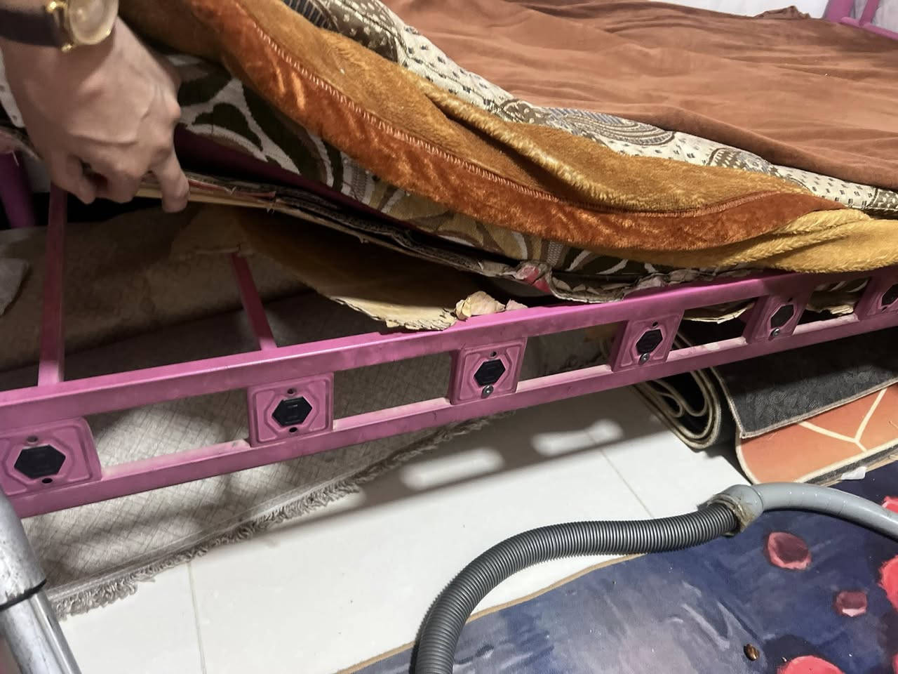 جربايه حديد السعر 35 ..مجمع السلطان ..


**إذا كنت صاحب هذا الإعلان وتريد حذفه لأي سبب، رجاءا أرسل رسالة إلى الدعم الفني**
