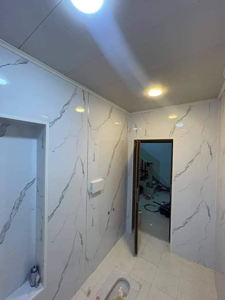 من رخصت صاحب الكروب خلفه سقوف ثانويه متفرغ وعملي شنو يعجبك كرسته وعمل لو بس عمل وهذا رقمي ***********من بغداد. الشعله
