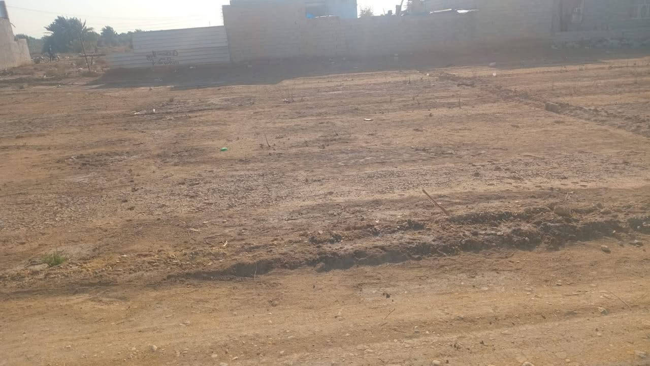 قطعه للبيع  يم بانزيخانه الدرزي مقابيل مطعم لمسافر  ٥٠٠ متر مربع العرض  ٢٠ ونزال ٢٥  ***********
