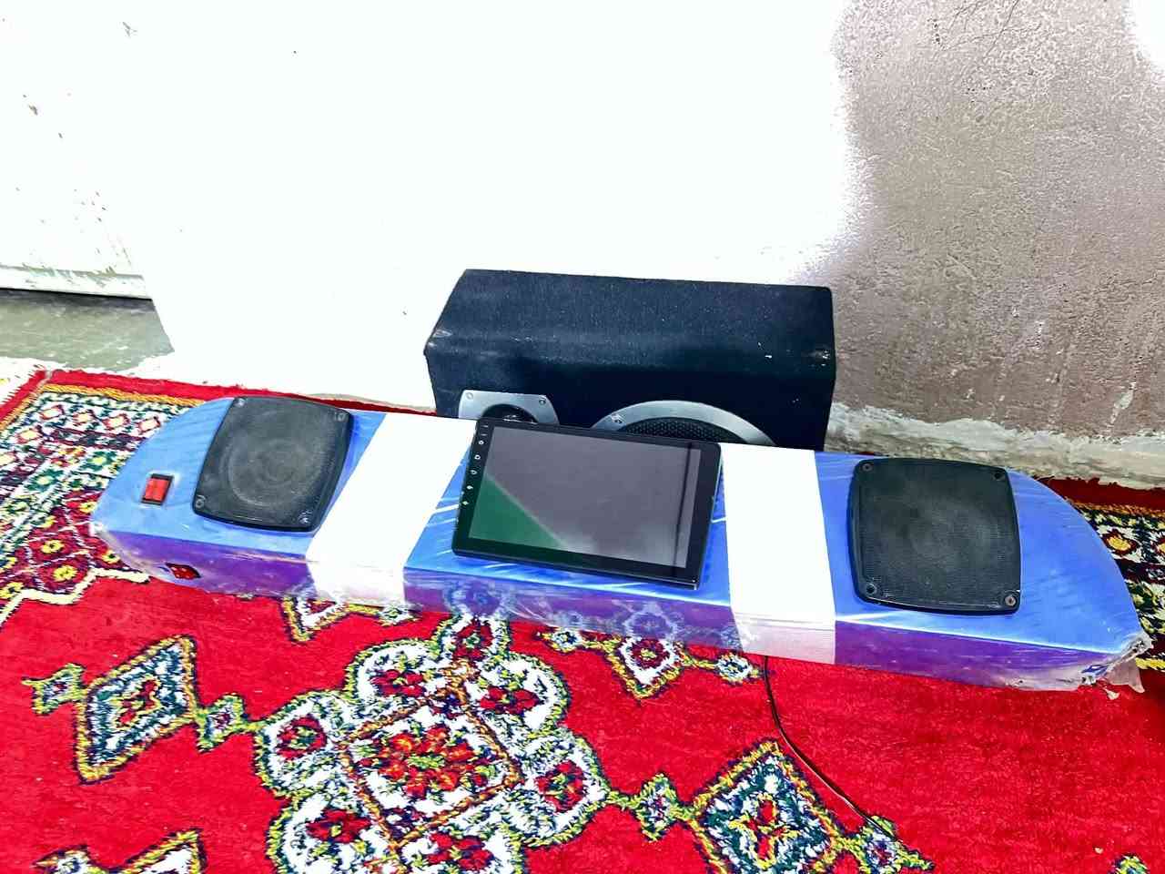 السلام عليكم غراض البيع شاشه صليه تاب ومضخم جبير جديد سعر 90 وبيهن مجال المايعرف السعار يطلع كبل 🚶مكان رفاعي تفاصيل عل تصال ***********
