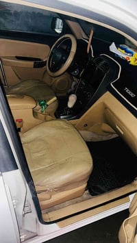 سيارة تيگو للبيع موديل 2013. الرقم انگليزي و التحويل سهل و السيارة خير...