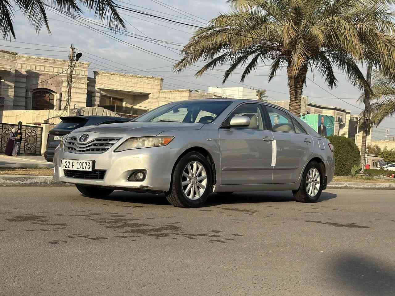 كامري 2010 خليجي بدون حادث بدون صبغ بدون جراد بيه بارد بل باب خلفي صغير فقط فقط وباقي كفاله عامه تبريد حداديه تدفه كله شغاله 100بل 100 ًًً.    السعر 127 ورقه وقابل للتفاوض استفسار اكثر *********** 
عنوان بغداد السيديه
