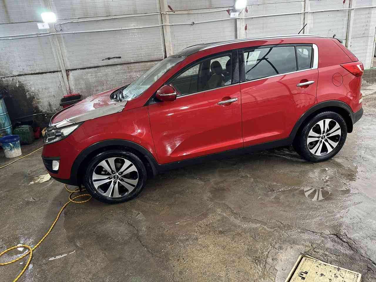 السلام عليكم من رخصه الادمن كيا سبورتنج موديل 2014 مكفوله خليجيه الاستفسار ***********
