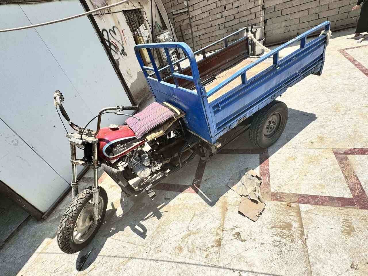 سلام عليكم ستوت كلك الببع نضيفه تمشي وتحمل وتخبل لله شاهد تاخذ ماتخسر وسعر 450 مكاني ناصريه مركز  ***********
