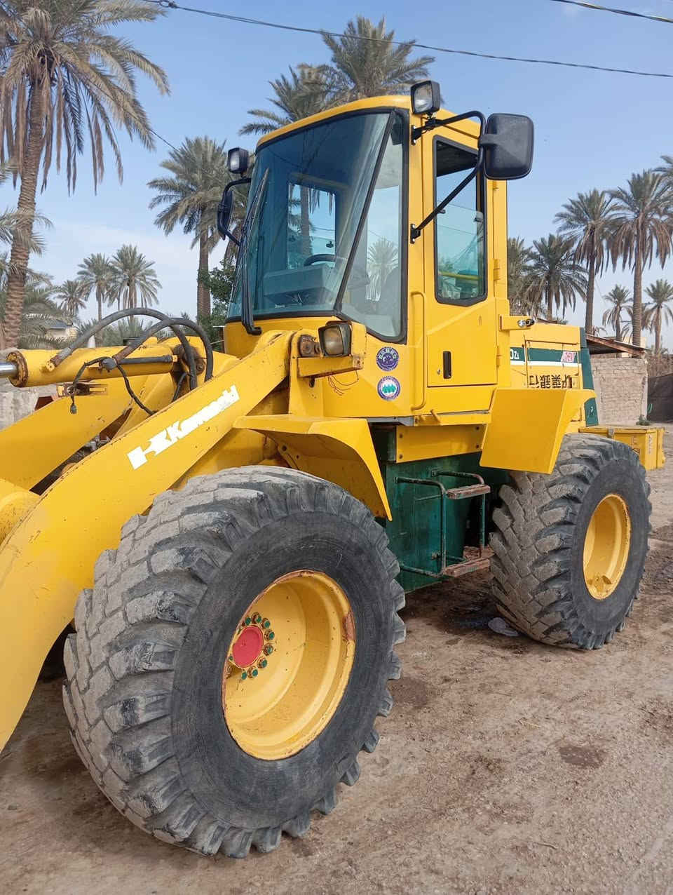 شفل للبيع 2004  ،،*********** حجم ZA 60

