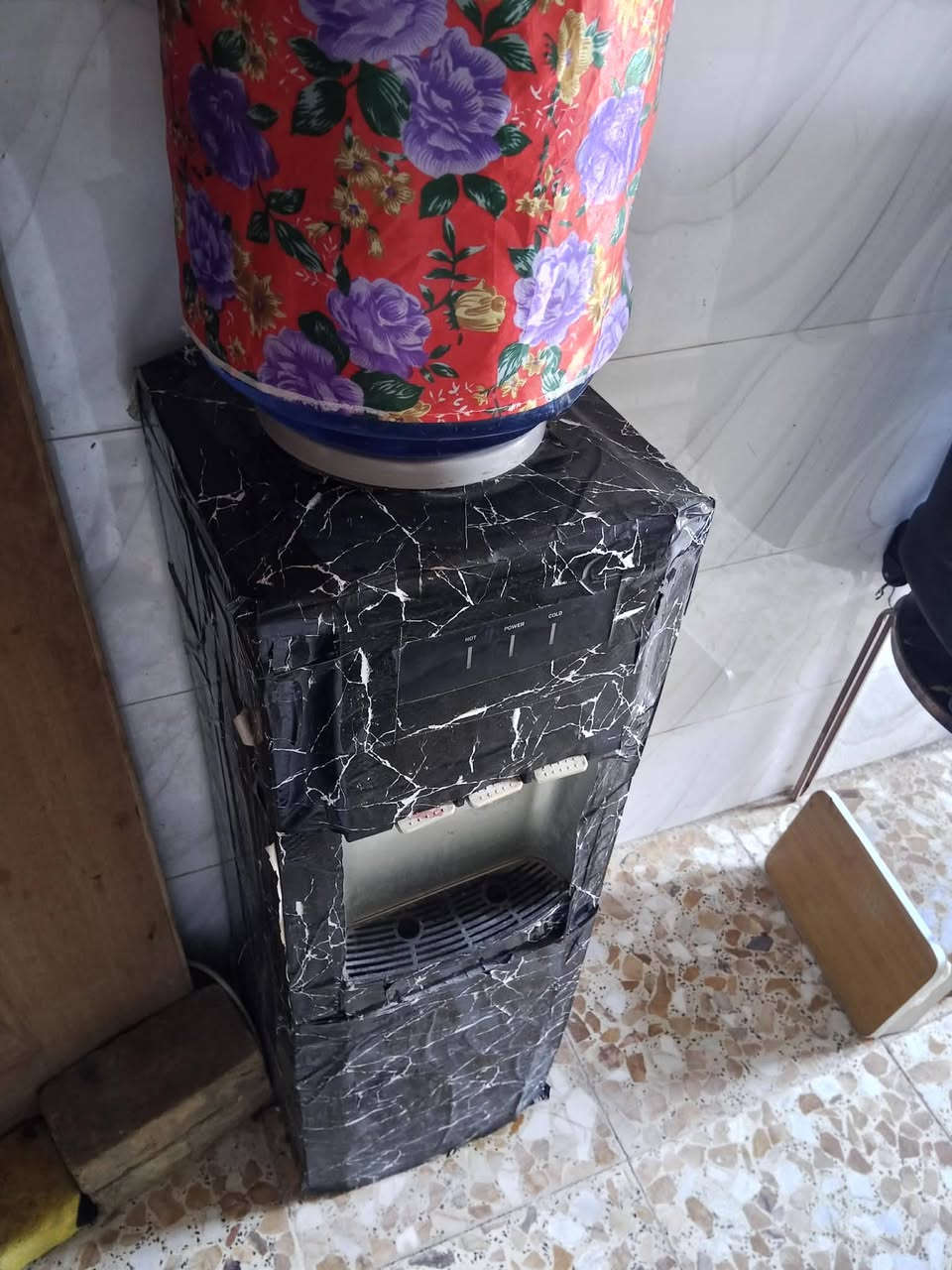 اغراض منزلية للبيع الشراي يتفضل خاص والعنده اغراض ابيعهن وبنسبه  يتفضل خاص داخل الحله فقط


**إذا كنت صاحب هذا الإعلان وتريد حذفه لأي سبب، رجاءا أرسل رسالة إلى الدعم الفني**