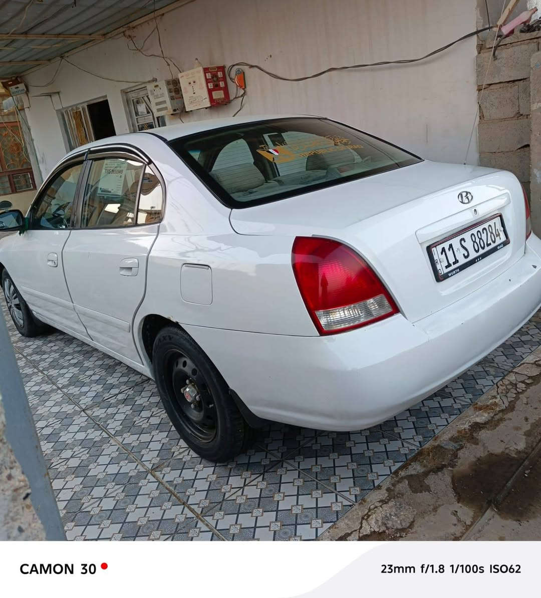 السلام عليكم ورحمه الله وبركاته عندي سياره نوع النترا موديل 2001 سنويه صاقطه صار شهر رقم دولي  هزه جديده مشروع  وطني شرط التحويل كير محرك شرط اوتماتيك تبريد تدفئه صدر جيد جداً صبغ للجماليه الون فقط  ابيض السعر 68 وبيه مجال قليل وإذا اكو مراوس حسب القناعه مكان ديالى الخالص ناحية السلام دلي عباس رقم صاحب السياره ***********
