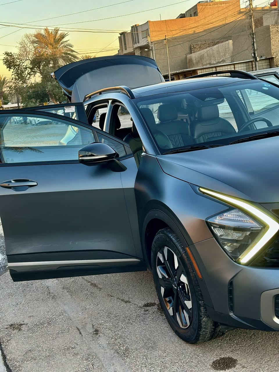 سلام عليكم
ك/ سبورتج موديل 2023 هايبرد رقمها بغداد 

حادث السياره بارد فقط بدون صبغ بدون تبديل

صور الحادث موجوده ويه الصور

لون السياره مميز طافي مات 

موصفات السياره فول اكس لاين

ماشيه 56 /م /ماشيه بمريكه مو اهنا 

سياره نضيفه حيل مكان السياره بغداد 

حي العامل  اي ستفسار ***********
