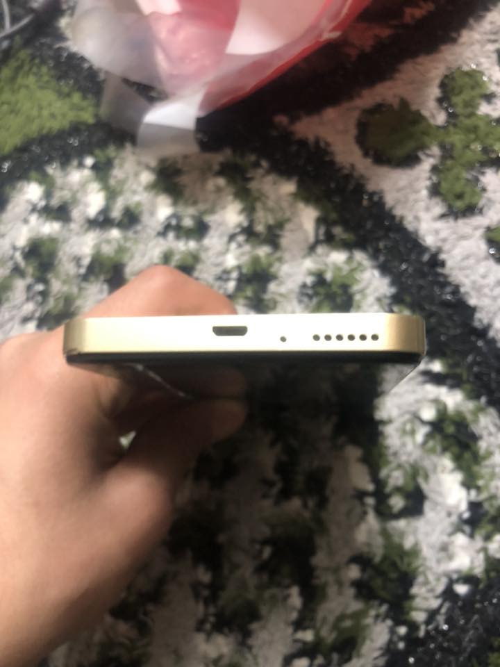 ‏جهاز iPhone15 للبيع كوبي سعر الجهاز 100


**إذا كنت صاحب هذا الإعلان وتريد حذفه لأي سبب، رجاءا أرسل رسالة إلى الدعم الفني**