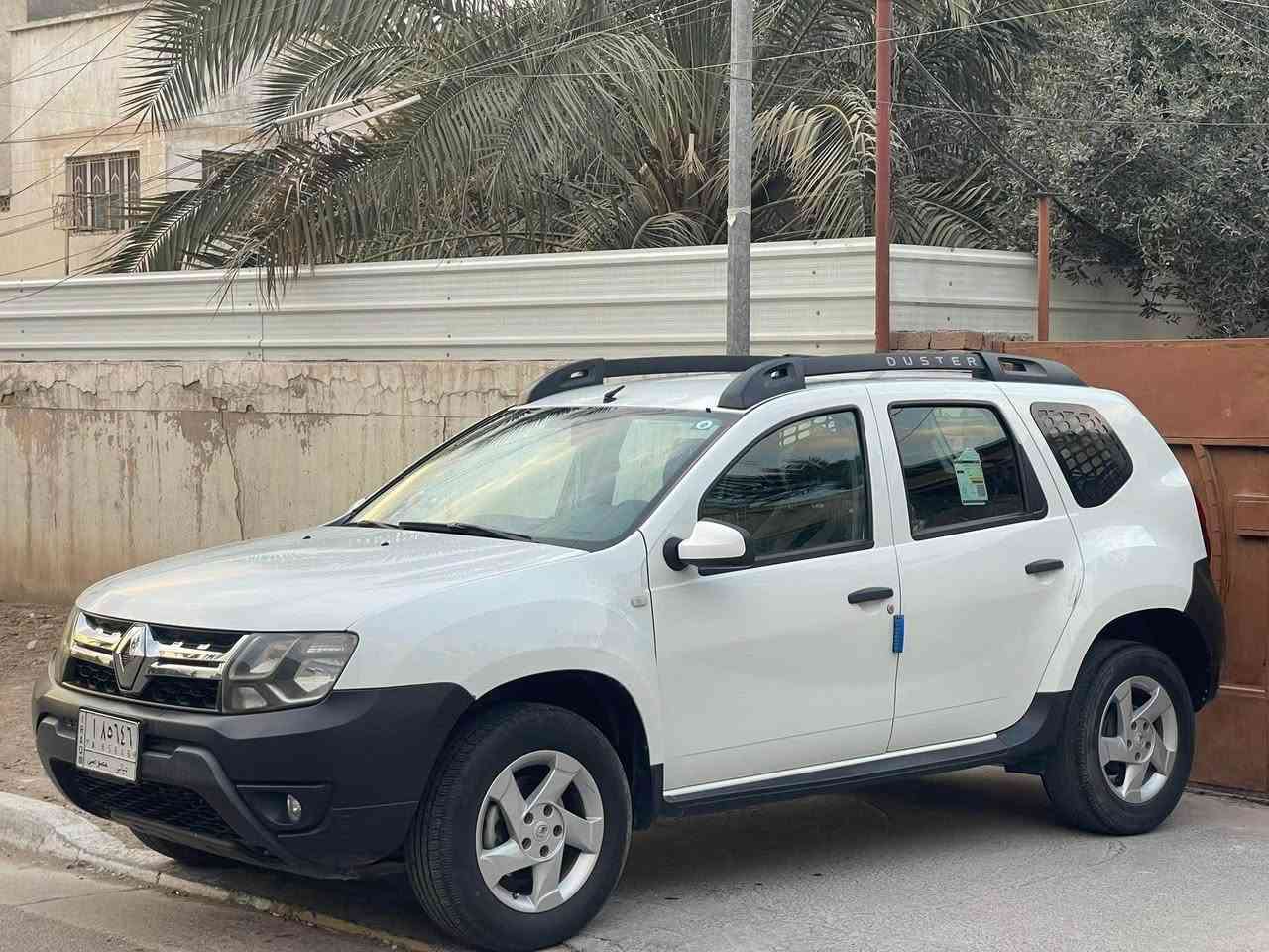 سيارة نضيفة واحلى من الصور 
رقم ديالى مكان سيارة بغداد 
للبيع ***********
السعر 92 وبيها مجال بغداد, العراق
