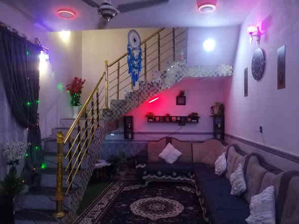 #يالله (اللهم صل على محمد وآل محمد)

#بيت 105 متر طابقين طابو أسهم للبيع 👍

يحتوي على 3 غرف نوم وصحيات خارجيه وداخليه وطارمه ومطبخ وإستقبال وصاله..

#البناء طابوك صب كونكريت 👈السطح شتايكر

#العنوان شارع السفينه خلف جامعة الإمام الصادق( عليه السلام) مباشرةََ
عرض الشارع 8متر إلى 9 متر

#السعر 95 وبيه مجال قليل بيع مستعجل كلش ✅

للإستفسار الإتصال على الرقم *********** 
.........................................................
#مستعدين  لإستقبال جميع العروض في محافظة ذي قار وخاصةََ (مركز الناصريه) والمناطق المجاوره لها ماعليك سوى التواصل على الرقم المذكور أعلاه.. شعندك دزه وراح نبيعه بأسرع وقت ممكن إن شاء الله 

#شعارنا الوحيد في العمل هو (الصدق// والأمانة)

#متابعة البيج لطفاََ وليس أمراََ 🙏لتصلكم كل العروض الجديده 🌹
