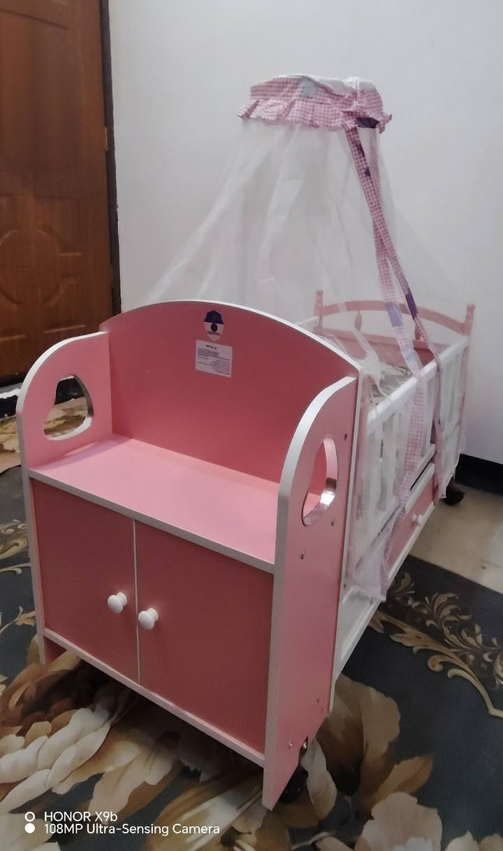 السلام عليكم
كاروك مستعمل قليل بعده جديد
المكان كوفة
للتواصل واتساب ***********
