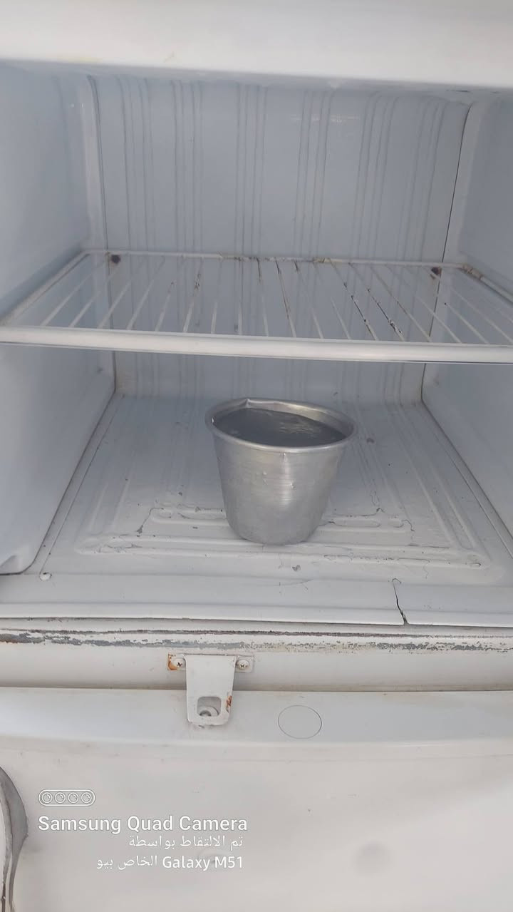 ثلاجه كونكورد و مجمده دكه رقم الاستفسار ***********
