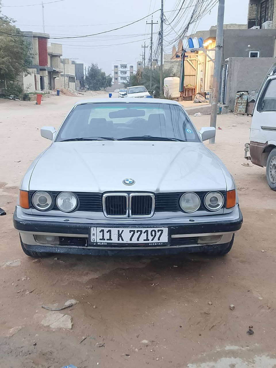 735 موديل 92 بدون قطعه تبديل وبدون حادث فقط صبغ عام جماليه سياره كفالة مكانها كربلاء مكلف بالنشر شراي هذا رقم راعيها ‏.                  ‪***********‬‏
