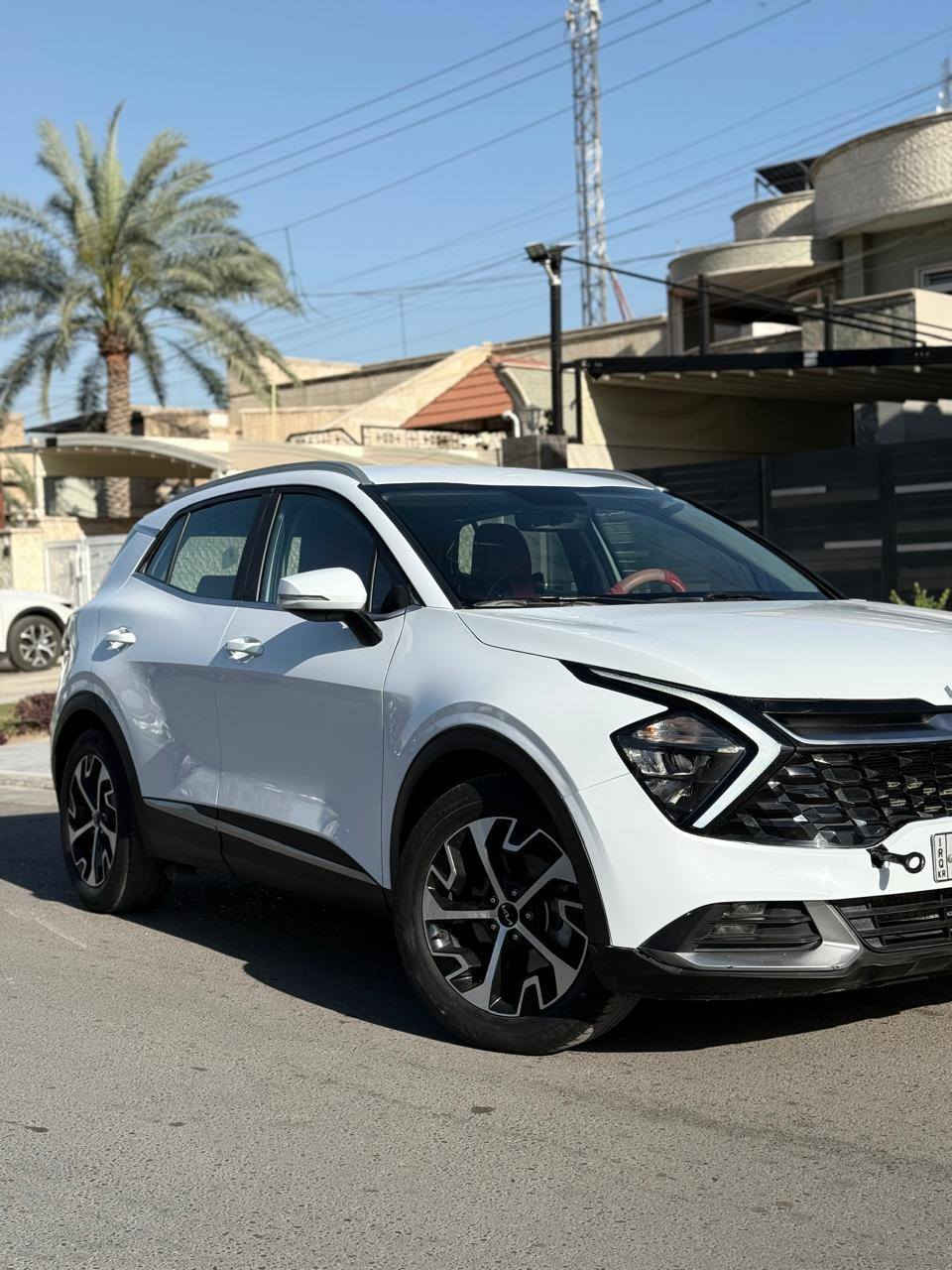 السلام عليكم ورحمة الله وبركاته
سبورتج خليجي ٢٠٢٣
رقم اربيل باسمي بشرط التحويل
مكينة ٢٠٠٠ دوش ماشية ٧٢ الف
بصمة عدد (٢) + بصمة ابواب
حساسات خلفية + حساسات جوانب بالمرايات + حساسات اطارات
٤ أنظمة قيادة
سايد بريك كهربائي
تبريد قطعتين
سبير + عدة على وضع الشركة
تحكمات ستيرن + شفتات سرعة ستيرن
شاشة اعطال مري كهرباء
لايت+كشافات+بك لايت كلهن LED
سيارة حادث مثل ما موضح بالصورة داخل العراق بدون ايرباك
كير + مكينة + تبريد كفالة
السعر ١٩٨ بيه مجال بسيط
بغداد - الامين الثانية
*********** متواجد واتساب
