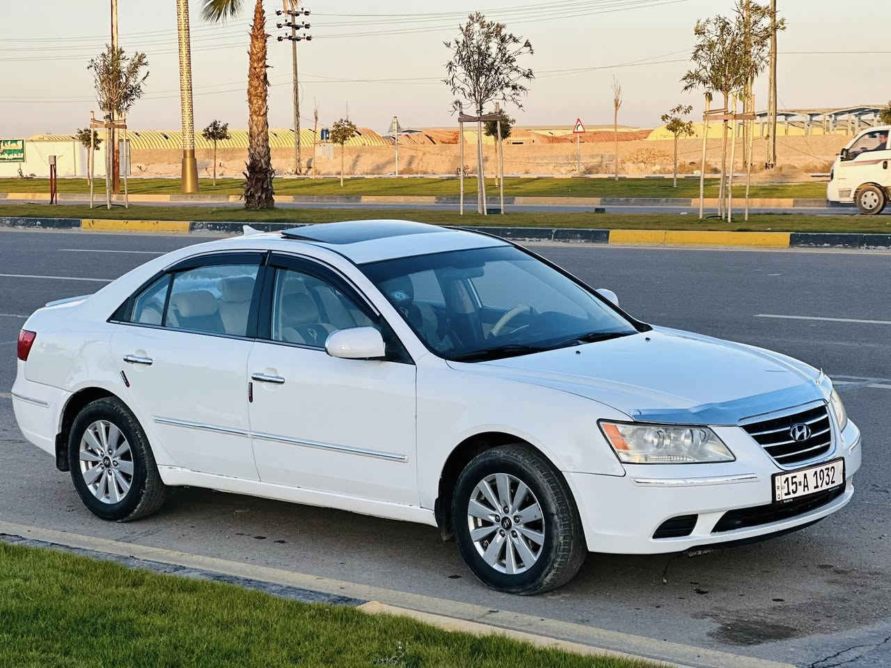 السلام عليكم للبيع سوناتا 2009  امريكيه
رقم انبار الدولي.   تحويل مباشر.  

السونار موجود مع الصور  والقمار صبغ اثر تكشير

محرك جديد مال كصه. كير بل شرط  صدر حداديه 

سياره جاهزه من كلشي

مواصفات فول 1/1 

 

السعر:118  وبيه مجال

المكان: الانبار الكرمه قرب الجنسيه

رقم الهاتف: ‭***********
