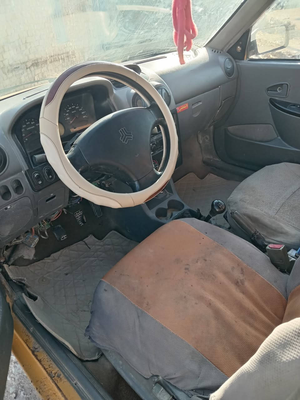 سلام عليكم سايبه لبيع موديل 2012 رقم ألماني قادسيه مكاني نجف حي القدس مكلف بنشر لحد يراسل خاص *********** اتصل على صاحب اسياره
