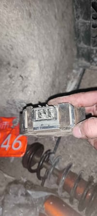 غراض مال ماكس وسكنز تفصيخ كلشي اكو واكو هواي بعد اكو صفاح وكصه احمر بل...