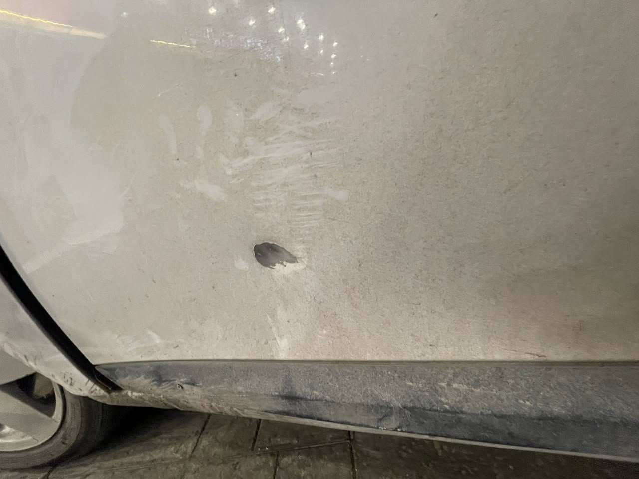 السلام عليكم
رينو فلونس ٢٠١٢ السياره ينرادلها ترتيب خارجي كير ومكينه نضيفات قبق  اصفر السياره حلوه ونضيف الداخل مالتها 
ممشاها (٢٠٠،٠٠٠) 
السعر خاص او اتصل 
(***********) بدون واتس
