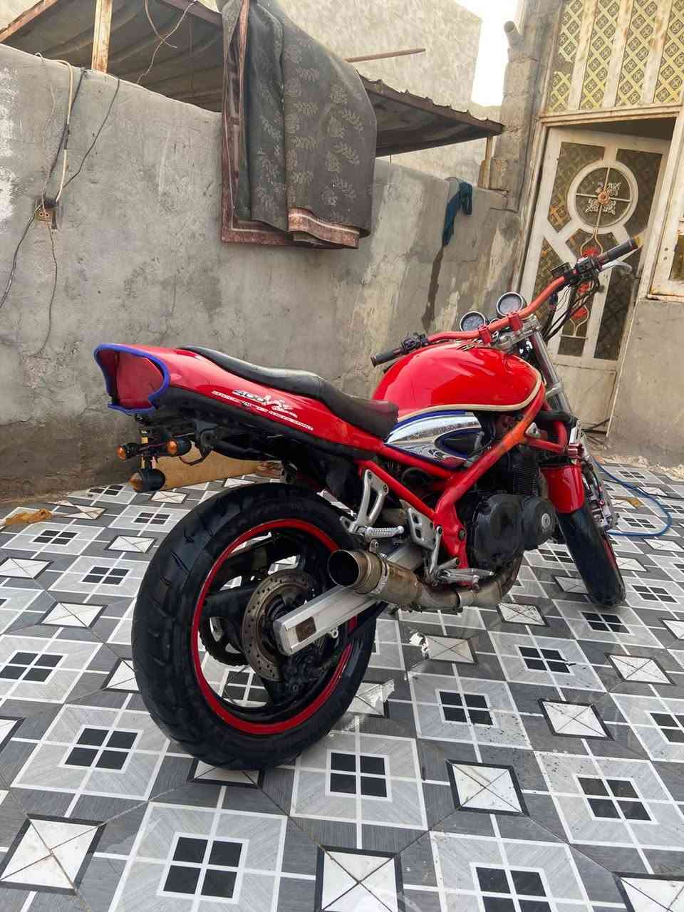 سلام عليكم
دراجه بطح بانده كرستال 400 أوراق كاملا كمرك مدفوع 
 كامله نكره سلف كهربائيه كله شغاله مكان واسط عزيزيه


**إذا كنت صاحب هذا الإعلان وتريد حذفه لأي سبب، رجاءا أرسل رسالة إلى الدعم الفني**