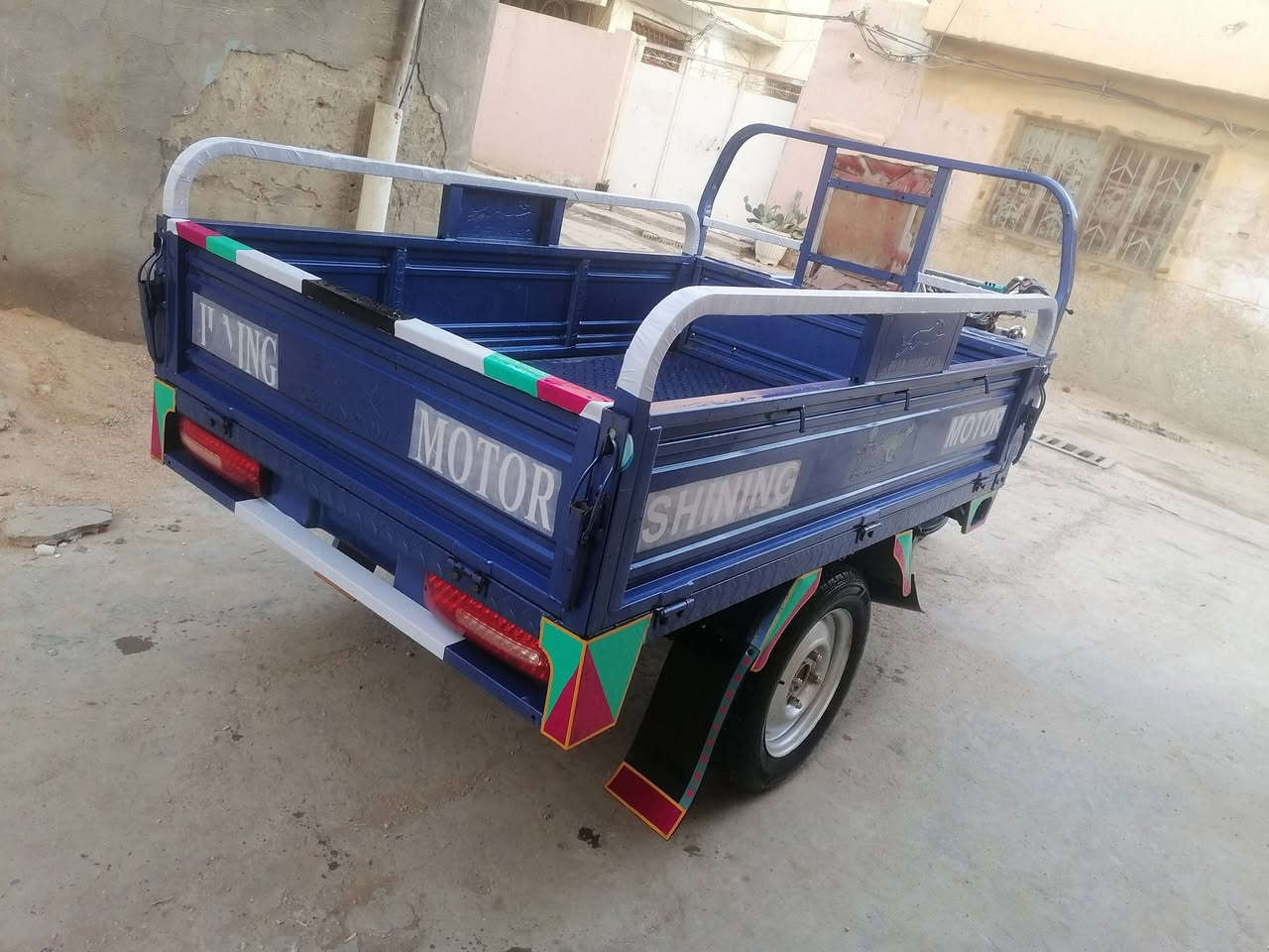 السلام عليكم ستوته للبيع موديل 23 مقفوله المكان بابل سدس الهنديه ما متواجد على الفيس /*********** /***********
