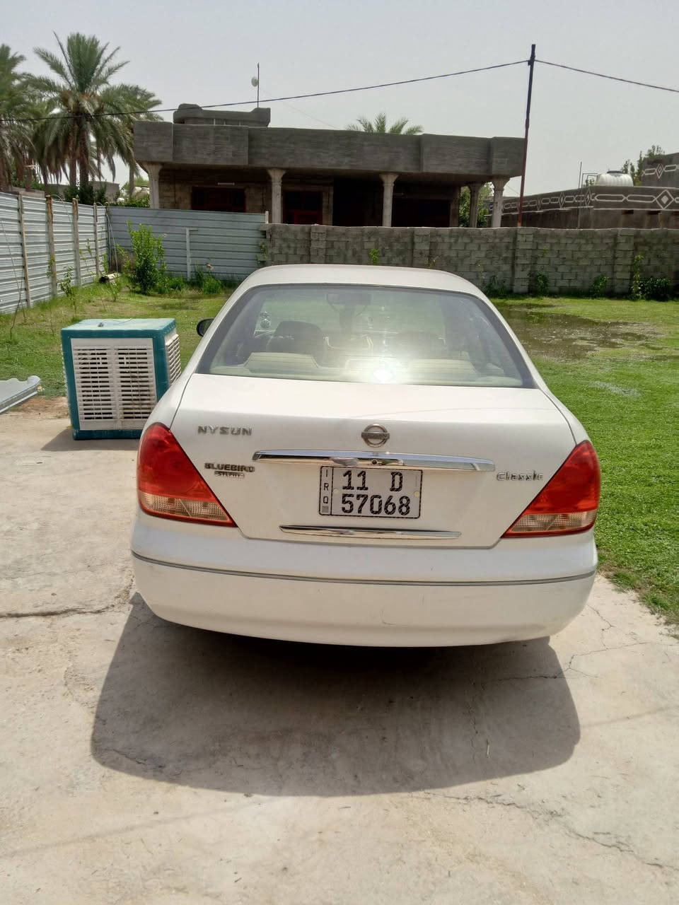 السلام عليكم من رخصة الادمن
سني 2009 ياباني رقم بغداد باسمي شرط التحويل حادث الباب وجاملغ خلف الصدر وموضح بالصور وباب الصدر مصبوغ تطبيق لون وبيه بارد وتلحيظات السعر 96 وبيه مجال لطيبين العنوان بغداد الدوره هاتف ***********
