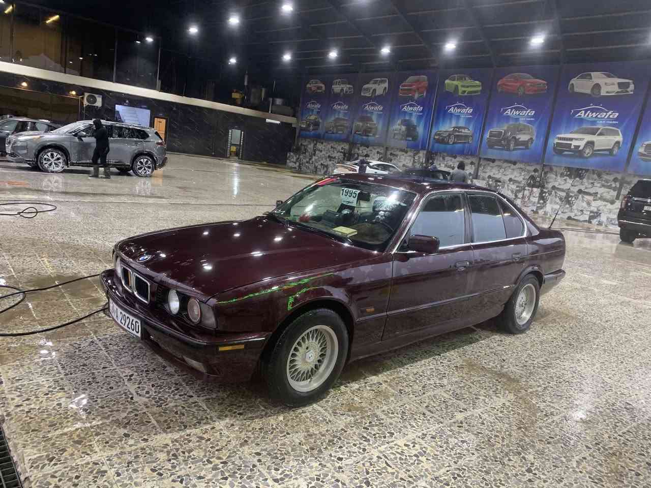 السلام عليكم
بي إم دبليو لبيع حجم 525اصل وفصل 

كير ومحرك شرط موديل 92 محدث 95 صبغ جماليه تحويل ثاني يوم سنويه 2030 

أربع جامات كهرب سلايت طكتين 

+ ستم صوت رياضي تحكم ريمون

+ قفل مركزي 4 سماعات صوت 

السياره جاهزه مابيها اي نقص 

مكان السياره موصل 

السعر 68  وبيها مجال 

التصال على الرقم 

*********** 

***********
