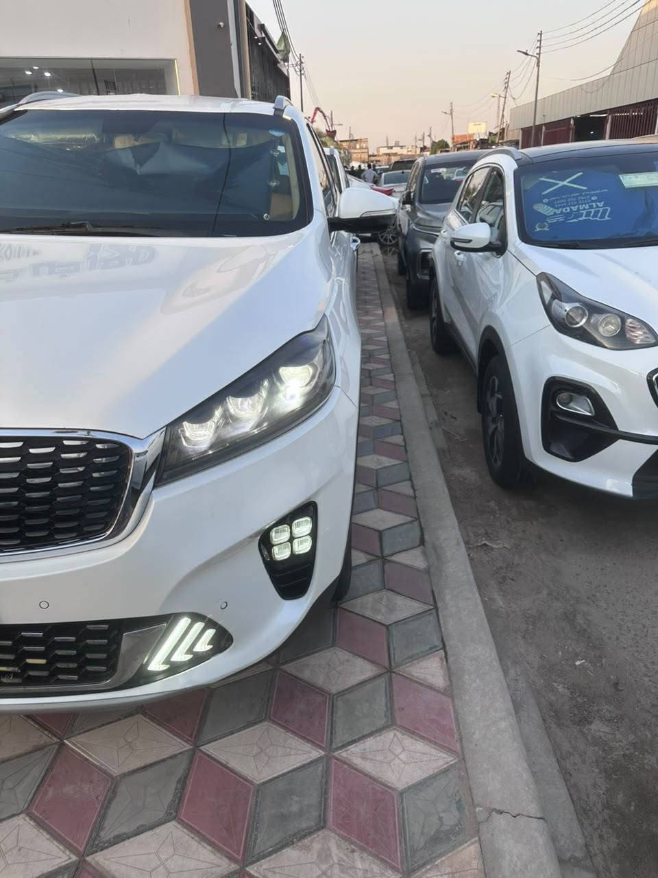 سـورنتو 2019
مـواصفاة (كشناة كهربائي-مواصفات خليجية-مرايات قلابة) 
سيارة نضيفة فول واحد على واحد✅

بيه بارد بجاملغ لورا صغير ممبين•
للاتصال ***********
