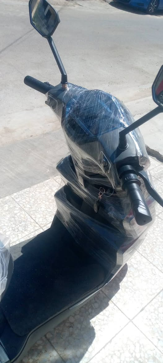 دراجه شحن للبيع دراجه موديل 26 جديده دراجه بعده نضيفه بطاريات  جدد دراجه رايده 800وبيه مجال الطيبين هاذا رقم اتصلوا عليه موجوده واتساب وعل رصيد هم *********** عنواني بغداد جديده تل محمد
