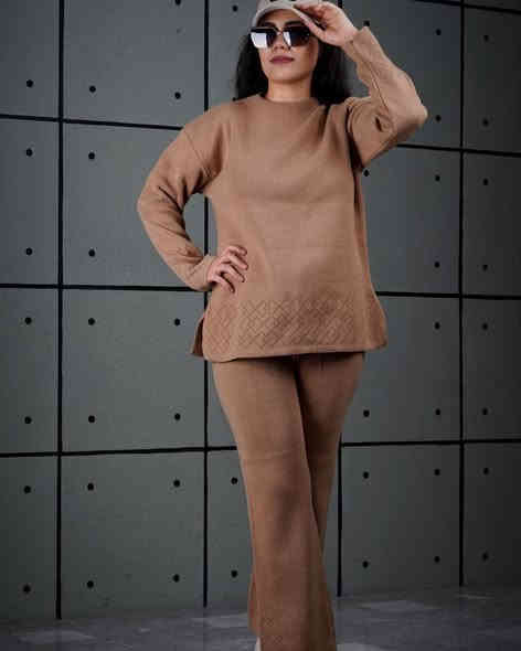 سوت شبابي 🩷🩷 نسائي 🩷🩷 ثقيل 🔥🔥
بالحقيقة أحلى من الصورة
كولتي عالي جدا 💯💯
السعر ب 20 الف فقط
قياس فري سايز من 60 الى 95 كيلو
العنوان خانقين حي العمال مقابل مدرسة 11 آذار
للحجز يرجى مراسلة الصفحة
او مراسلة الرقم ***********
توصيل داخل خانقين 2000 فقط
