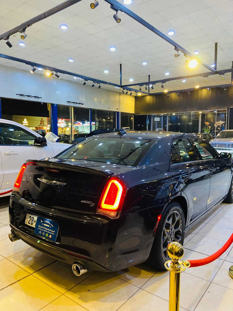 بسم الله ما شاء الله توكلنا على بركة الله.
#اعلان_بيع_سيارة
🔷نوع السياره:كرايسلر 300 S فور ويل
🔷سنة الصنع : 2018
🔷اللوحة : نجف
🔶السعر : 168 ورقة
🔷الضرر : صبغ جاملغ خلفي وقبغ جنطه. (صور الضرر والسونار مرفقة بالاعلان)
🔷ضرر الايرباك : بدون ضرر
🔷رقم الشاصي : 2C3CCAGG3JH267678 
______________________________________
🔷المواصفات:
🔹حجم المحرك 6 سلندر 3.6L
🔹عداد المسافه 72 الف ميل 
🔹كراسي جلد S
🔹الكراسي الاماميه كهرباء
🔹تدفئة الكراسي الامامية
🔹ويل كب حجم 19 انج مع اطارات بحالة جيدة
🔹وضعيات قيادة
🔹لايتات LED بالكامل
🔹شاشه تحكم بالايعازات
🔹تحكم ستيرن جهتين
🔹بصمة ابواب وتشغيل وتشغيل عن بعد
🔹مع باقي المواصفات الاعتيادية.
————————————————————————
☎️ الاتصال :
***********
📍النجف الاشرف - المدينة المائية - معرض الحوت.
