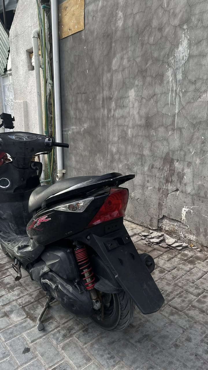 سلام عليكم دراجه نوع ثعلب جي تي ار للبيع اللّٰه شاد نضيفه بيه جم حاجه بس دشبول قبق صالصنه و شخوطات و اللّٰه شاهن صار شهر و نص من نزلتها رمبه الشراي يخابرني ***********
