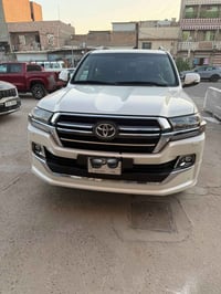 مكلف_بالنشر السلام عليكم للبيع تويوتا لاندكروز 2020  رقم بغداد  گراند ...