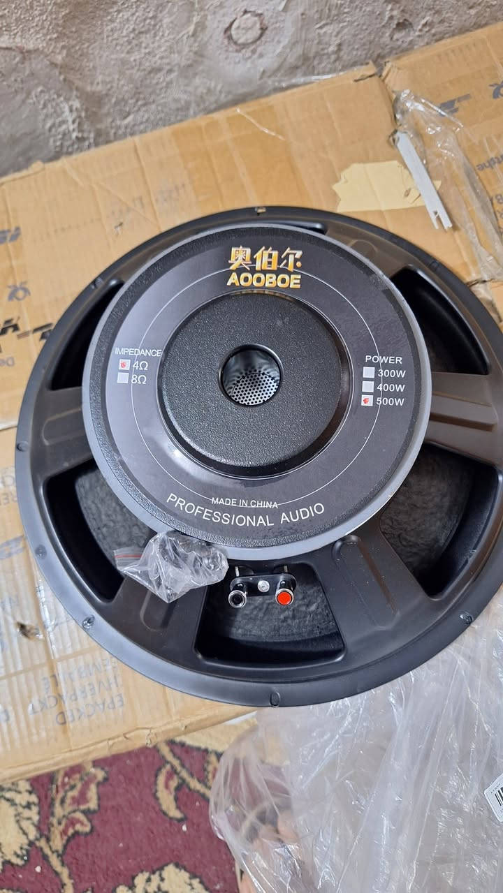 مكبر صوت (Speaker) من ماركة AOOBOE
النوع: مكبر صوت احترافي (Professional Audio).

المقاس: 12 بوصة.

المقاومة: خيارات 4 أوم أو 8 أوم.

القدرة: خيارات طاقة 300 وات، 400 وات، أو 500 وات.

للبيع


**إذا كنت صاحب هذا الإعلان وتريد حذفه لأي سبب، رجاءا أرسل رسالة إلى الدعم الفني**