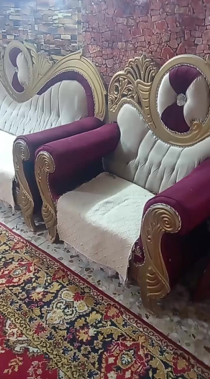 تخم ١٠ مقاعد سعر ١٥٠ فقط قنفه وحده خاسفه مكان شارع حيفا


**إذا كنت صاحب هذا الإعلان وتريد حذفه لأي سبب، رجاءا أرسل رسالة إلى الدعم الفني**