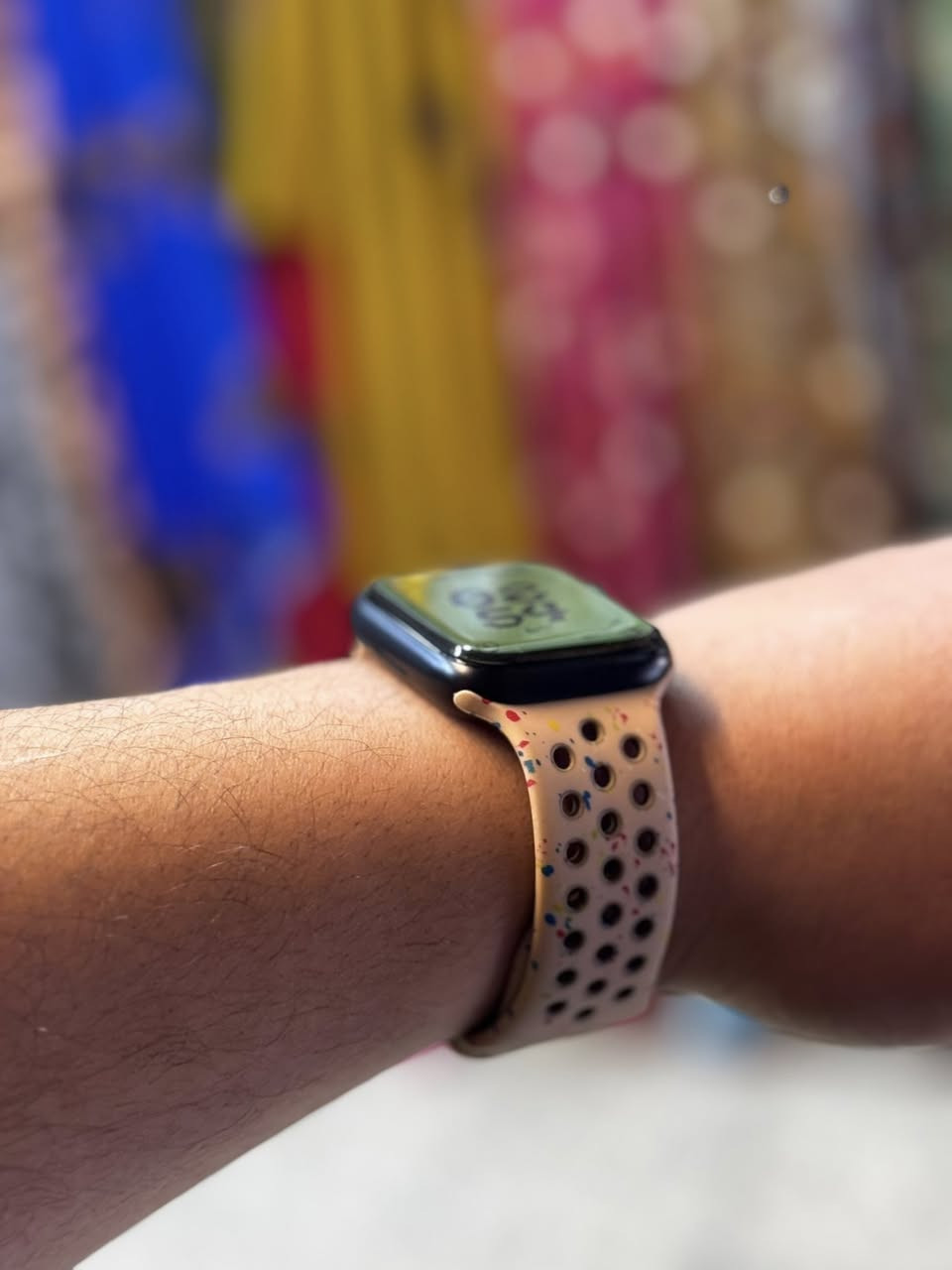 ساعه ابل واتش جيل9 بطاريه100 نضافه%100ملحقات كامله سعر375 وبيه مجال مكان النجف الاشرف رجائا مو شراي لاتعبني واتس***********
