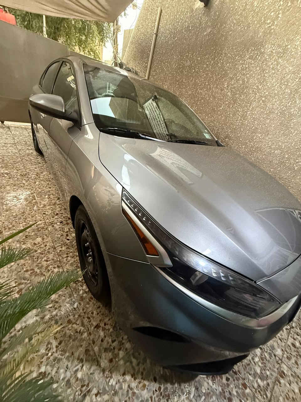 السلام عليكم 🫡 
فورتي موديل 2023 وارد امريكي
نص فول السياره
رادارت ٣٦٠ توقف ذاتي تحديد مسار قياده ذاتيه
عله ايدي اني مستورده
حادثه بنيد  صبغ فقط  
بدون ايرباك دواخل كفاله 
لا لغد ولا شاصي 
كير مكينه خير من الله 
مدوشمه عام لايت زنون + بلوجكتر مال GT
تخم تاير ويل ١٥ جدد 
بدون لاشخوط ولارصعات 
مكاني الامين 2 
*********** 
السعر 158 بيه مجال بسيط
