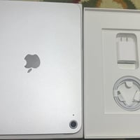 آيباد ١١ • ١٢٨ • شبه جديد