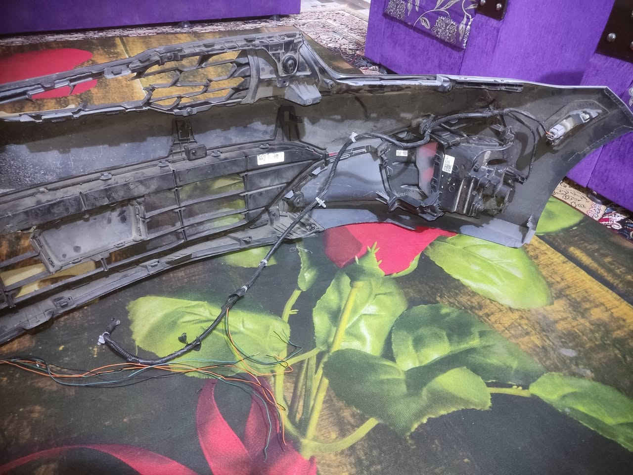 نص دعاميه كي فايف وياهه بلاجكتور جوه واشاره وضفيره هيه وفيشهه مديل 24 امريكي لون اسمنتي للبيع سعر ١٥٠ 
***********
